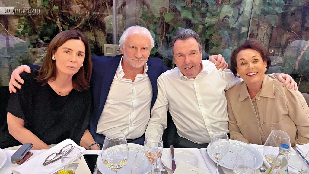 Sabrina und Rudi Völler saßen neben Heribert und Angelika Bruchhagen am Tisch des Geburtstagskindes Dieter Müller