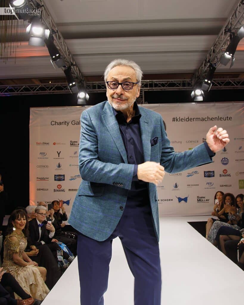 Schauspieler Wolfgang Stumph brachte als Model bei der "Kleider machen Leute"-Gala Stimmung in den Saal (Foto: Mesut Kurtulus)