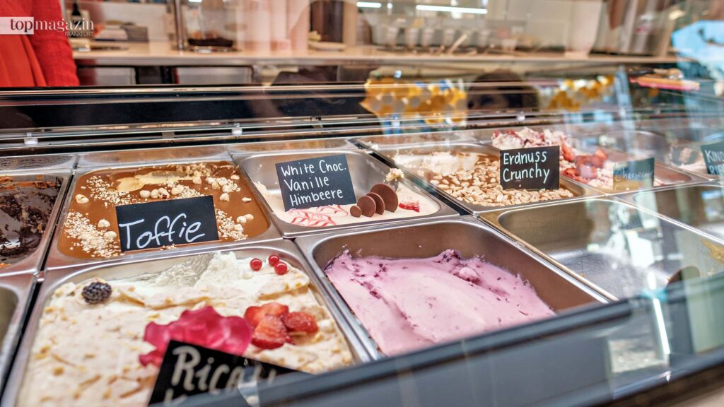 Im Lolli Eis Café auf der Freßgass' gibt es außergewöhnliche Eissorten wie Cheesecake oder Toffie