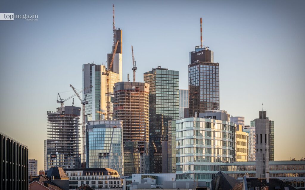 Mit 233 Metern wird der T1 schon bald das dritthöchste Gebäude der Stadt sein (Foto: Holger Peters)