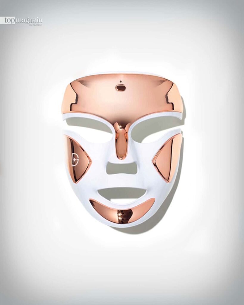 Schönheitsmaske mal anders: Die Spectralite FaceWare Pro LED-Maske von Dr. Dennis Gross (Foto: Dr. Dennis Gross Skincare)