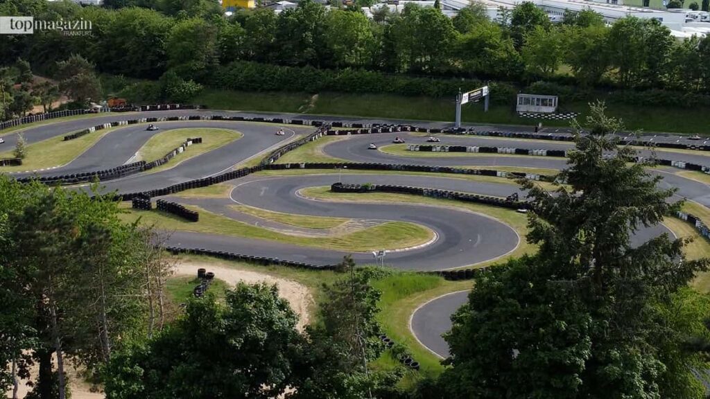 Die Outdoor-Kartstrecke „Odenwaldring“ in Schaafheim (Foto: Fahrwerk)