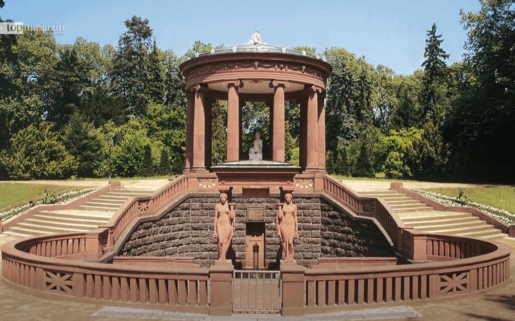 Der Elisabethenbrunnen in Bad Homburg ist die wichtigste Heilquelle der Kurstadt (Foto: Kur- und Kongreß-GmbH)