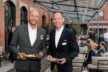 Unternehmer Christian Kirk mit Christoph Michel Palliativ Team Frankfurt