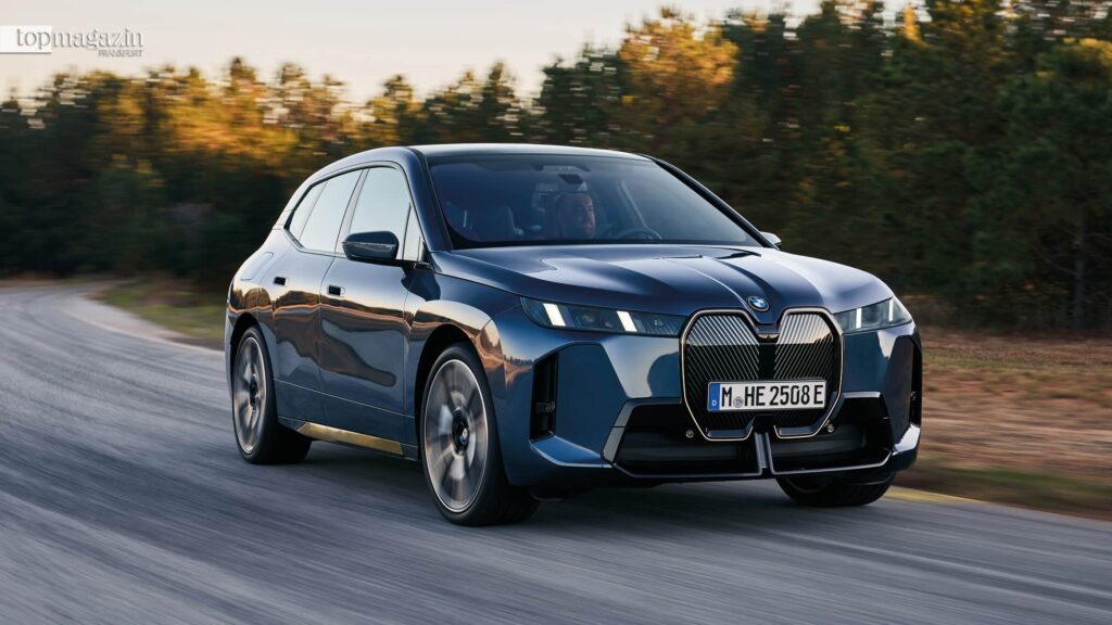 Der BMW iX M70 xDrive (Foto: BMW)