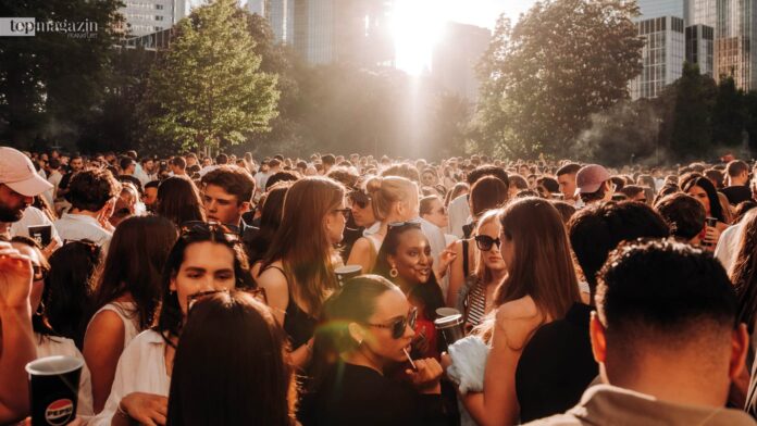 Lässige Daydrinking-Events liegen diesen Sommer voll im Trend (Foto: Christopher Lehmann)