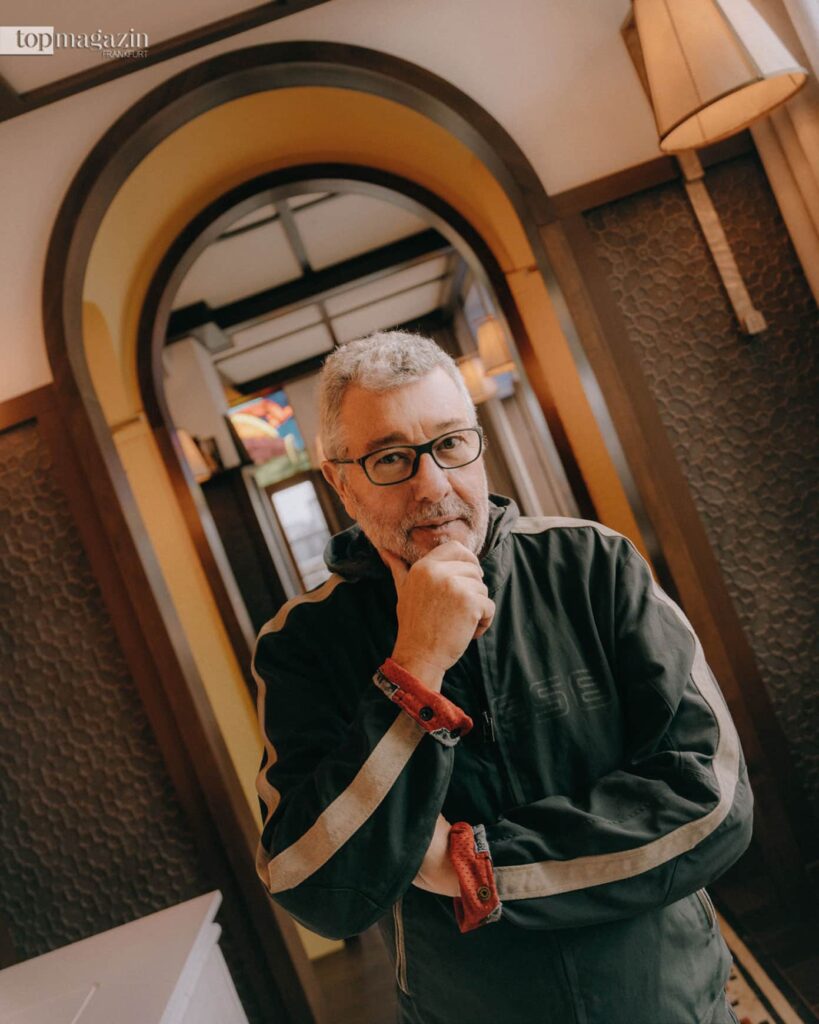 Designer Philippe Starck ist verantwortlich für das Luxushotel (Foto: Maison Heler)