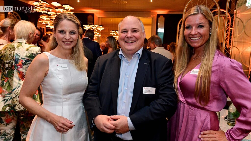 Andrea Loh (Gateway Gardens Community), Ansgar Roese und Sandra Müller (beide Wirtschaftsförderung)