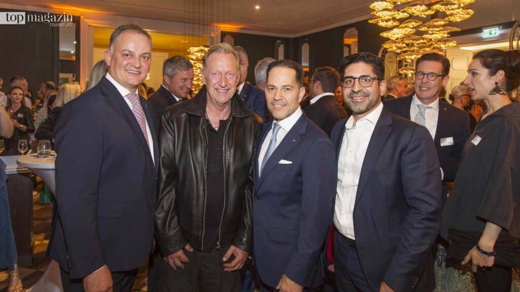 General Manager Albert Mayr (Taj Hessischer Hof), Hessenagentur-Chef Folke Mühlhölzer, Top-Magazin-Verleger Michael Ruiss und Staatsminister Kaweh Mansoori