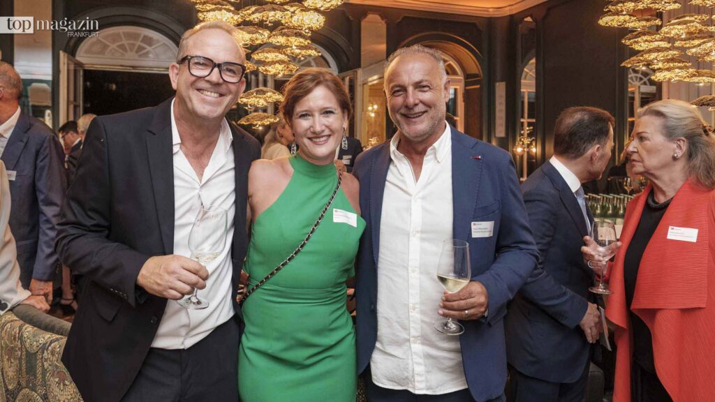 Peter Nickel (Merz), Christina Germann (Igneo) und Silvio Mondello (Mondello Büroeinrichtung)