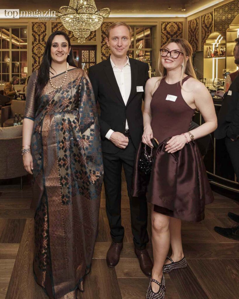Tanika Taneja (Hotel Managerin Taj Hessischer Hof) mit Zahnarzt Stefan Panait (SP64) und seiner Frau Ruxandra