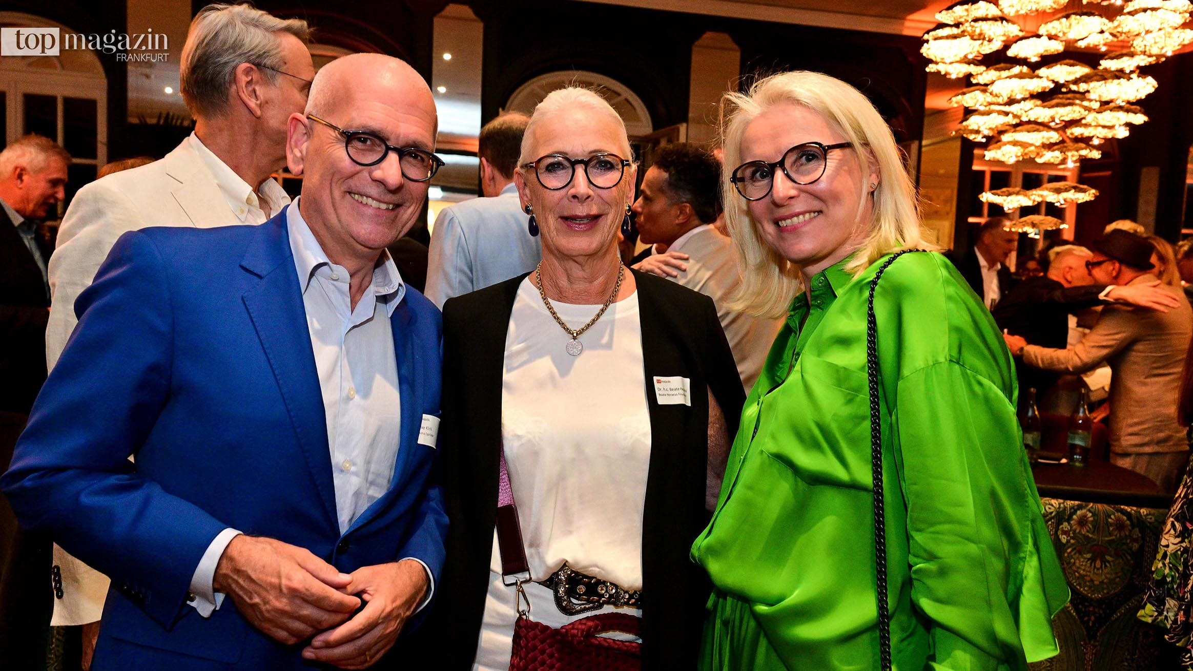 Taunus-Sparkassen-Chef Oliver Klink mit Dr. h.c. Beate Heraeus (Beate Heraeus Foundation) und seiner Gattin Yvette Klink